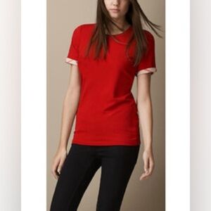 Burberry
Check Cuff Tee (T1)